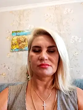 Snapshot of JennyOMay chatting on September 2025 03:32:02 AM JennyOMay online show from September 2025 03:32:02 AM