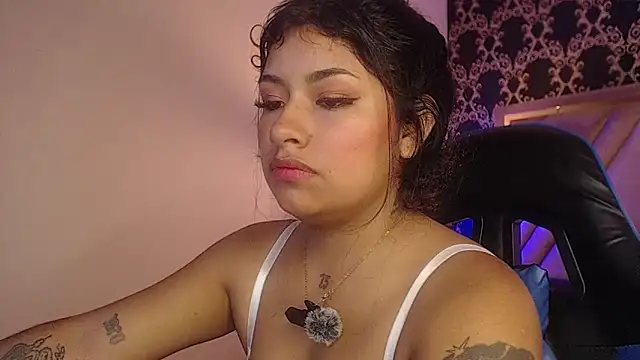 ChantalPetit online show from June 2026 03:22:02 PM