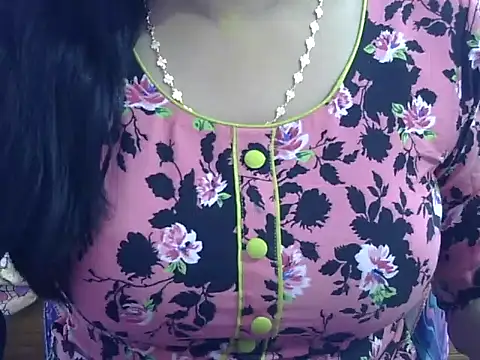 Your wild Dia online show from March 2025 06:24:02 AM