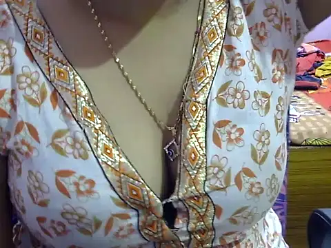 Your wild Dia online show from October 2025 06:53:01 PM