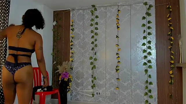 Snapshot of kelly_thomson chatting on March 2026 02:34:01 PM kelly thomson online show from March 2026 02:34:01 PM