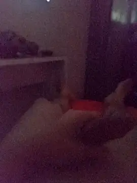 Kira-san online show from April 2026 07:00:02 PM