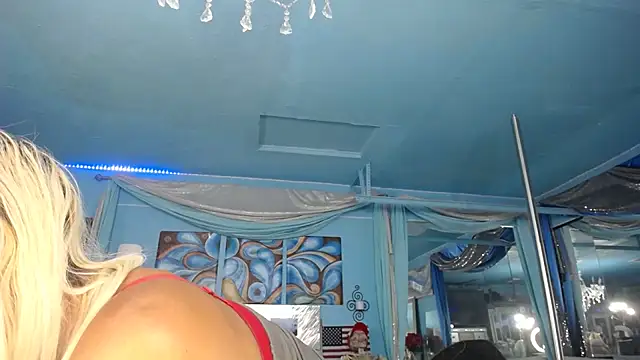 ADRIANNA FOX online show from July 2026 03:36:01 AM