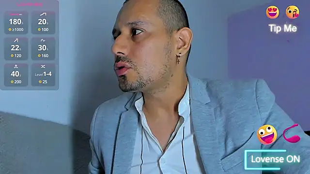 jhonyalzate2 online show from December 2024 04:04:01 AM