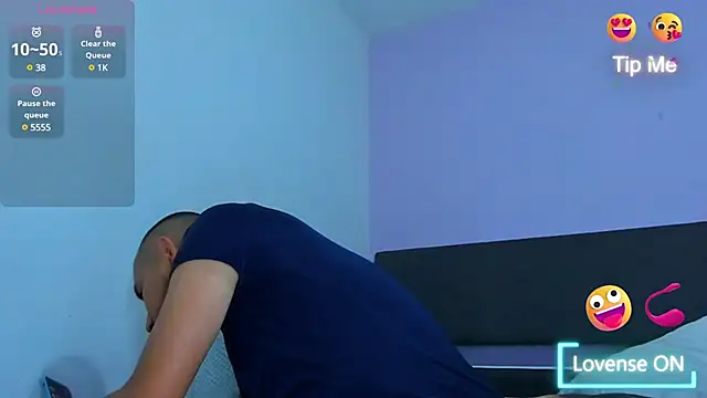 jhonyalzate2 online show from January 2025 04:49:02 AM