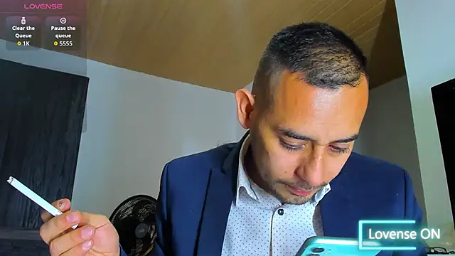 jhonyalzate2 online show from November 2025 02:56:02 AM