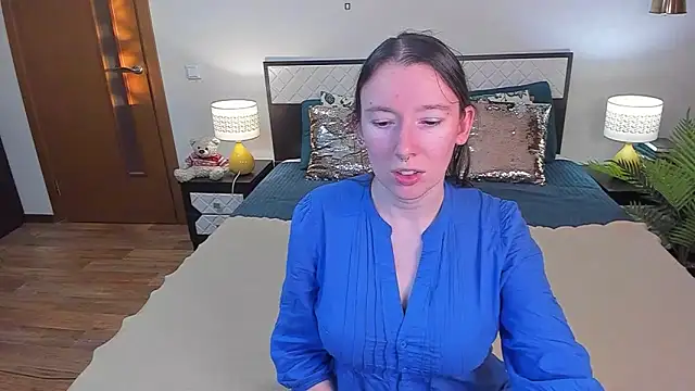 CatherineWalls online show from June 2026 01:40:01 AM