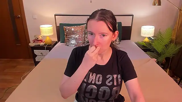 CatherineWalls online show from July 2026 05:56:01 AM