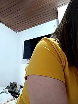 Snapshot of Vicky_Rosse chatting on March 2025 05:49:02 PM Vicky Rosse online show from March 2025 05:49:02 PM