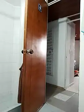 Vicky Rosse online show from February 2026 08:05:01 PM