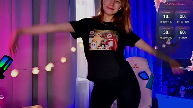 Ramona    online show from March 2025 06:08:02 AM