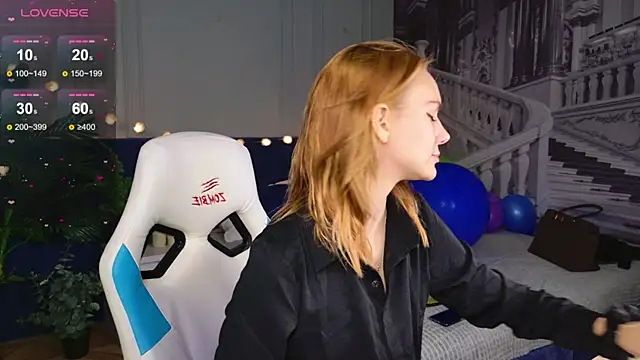 Ramona    online show from September 2025 06:04:02 AM