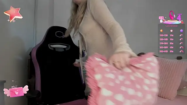 1Sweetnina online show from September 2025 06:00:01 PM