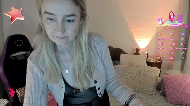1Sweetnina online show from May 2026 09:32:01 PM