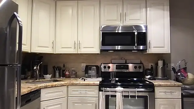 BigGuyMuscle online show from September 2025 11:05:01 PM