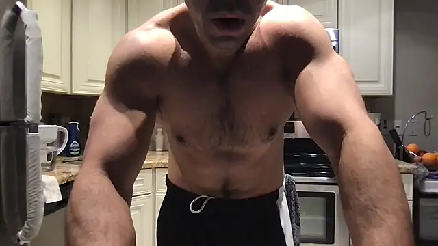 BigGuyMuscle online show from February 2026 07:53:01 PM