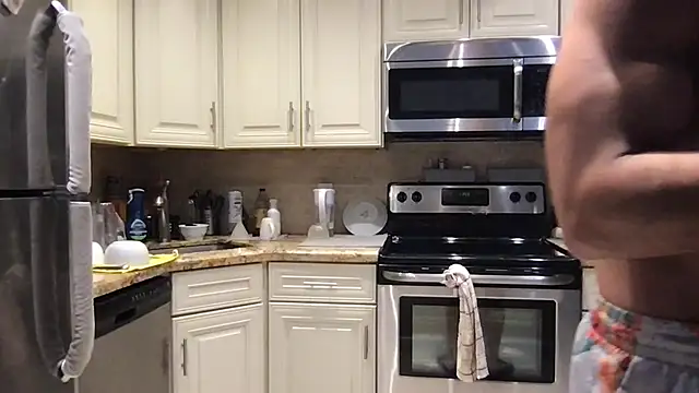 BigGuyMuscle online show from February 2026 07:56:02 PM