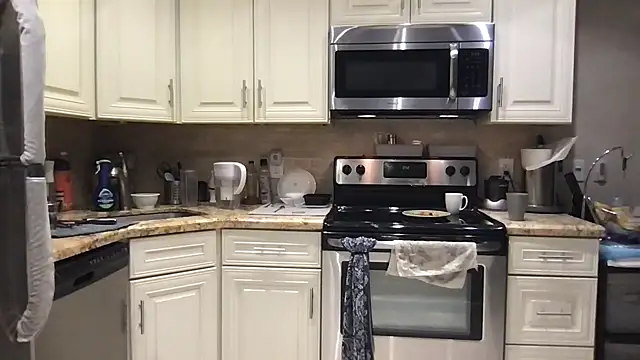 BigGuyMuscle online show from March 2026 07:42:02 PM