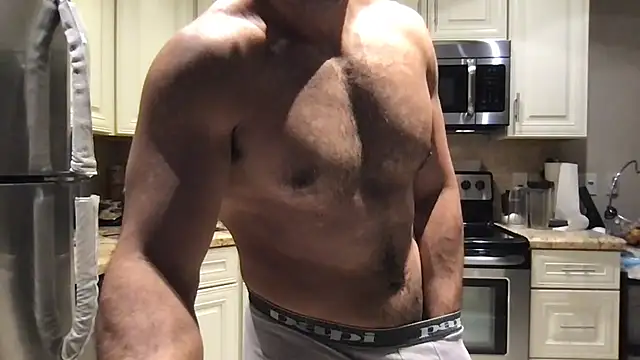 BigGuyMuscle online show from June 2026 11:57:02 PM