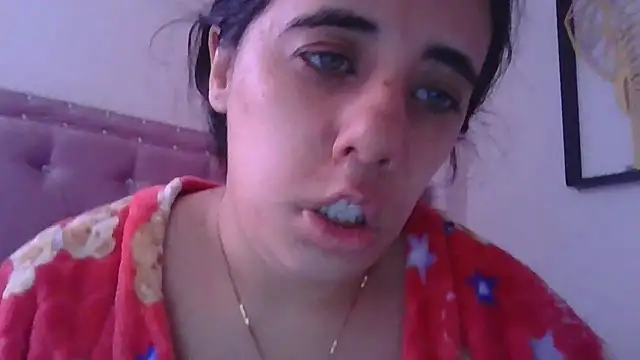 annarose19 online show from December 2024 05:40:01 PM