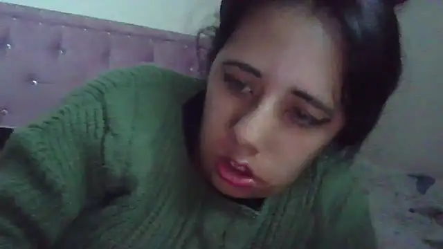 annarose19 online show from November 2025 12:08:02 AM