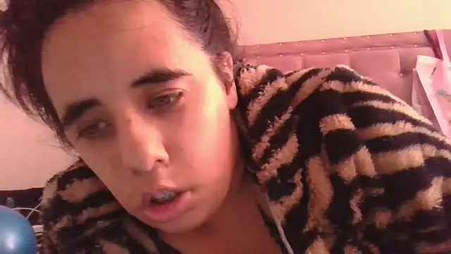 annarose19 online show from March 2026 07:41:02 PM