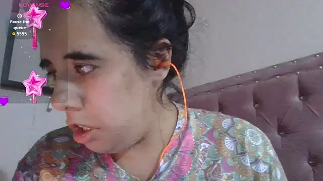 annarose19 online show from June 2026 12:32:02 AM