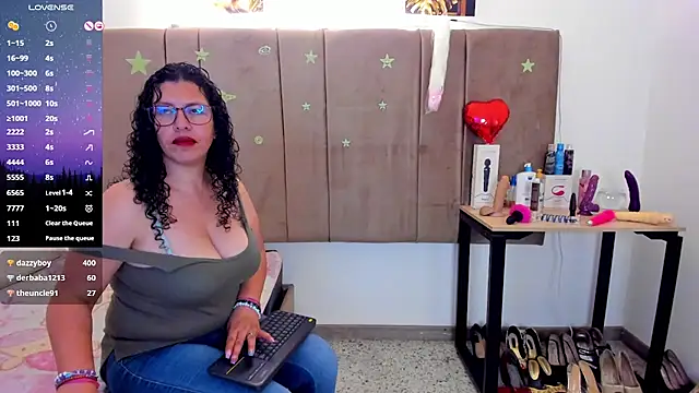 Snapshot of Zaly_mature chatting on January 2025 10:29:02 AM Zaly mature online show from January 2025 10:29:02 AM