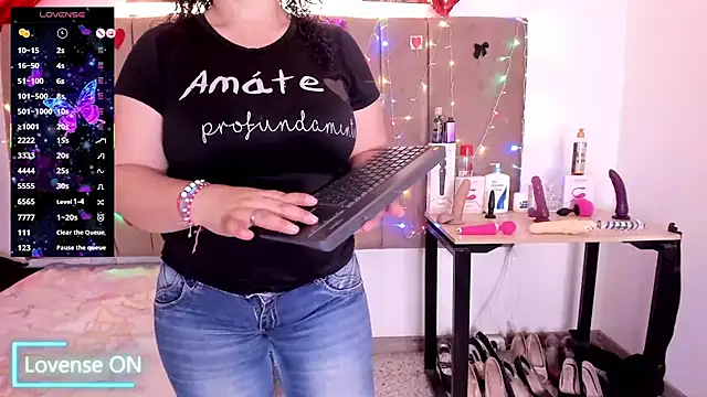 Snapshot of Zaly_mature chatting on October 2025 02:41:02 AM Zaly mature online show from October 2025 02:41:02 AM