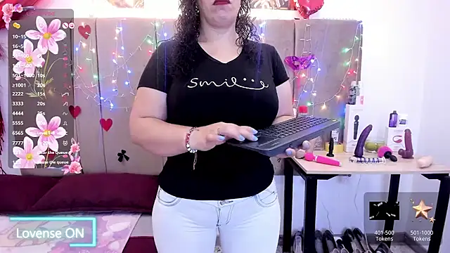 Zaly mature online show from March 2026 01:00:01 AM