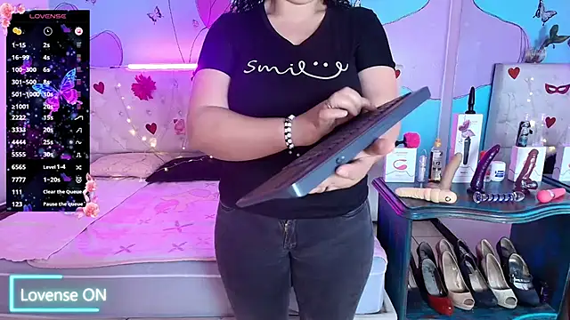 Zaly mature online show from July 2026 10:50:01 PM