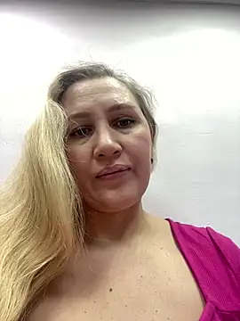 YourBlondee online show from January 2025 02:26:02 AM