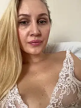 YourBlondee online show from February 2025 05:58:01 AM