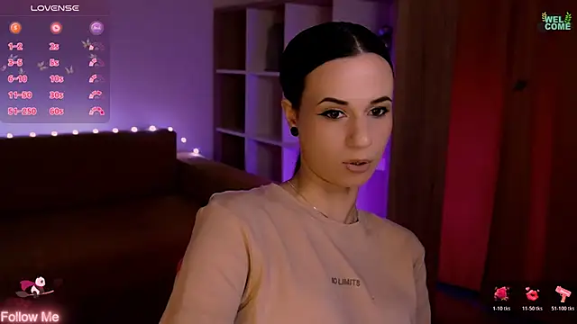 ItsAlisia online show from June 2026 01:17:02 PM