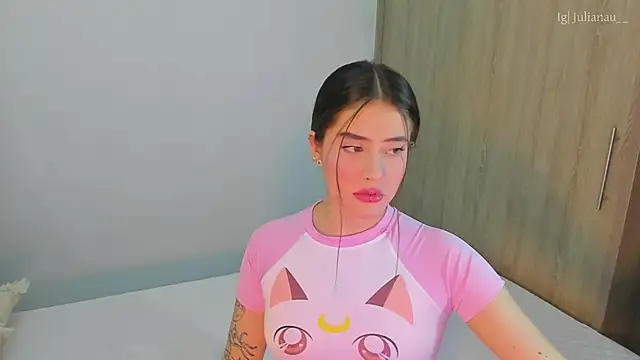 iriswest  online show from February 2025 11:09:01 PM