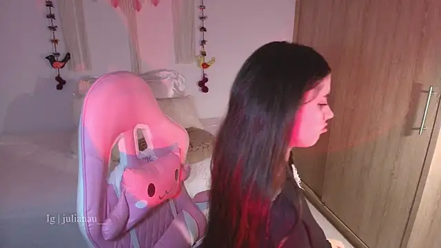 iriswest  online show from March 2026 12:26:02 AM