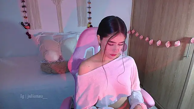 iriswest  online show from March 2026 01:18:01 AM