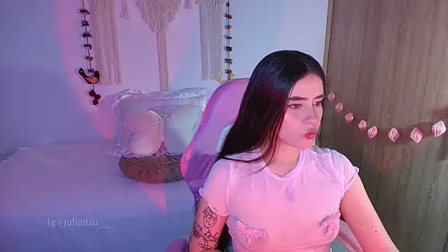 iriswest  online show from April 2026 01:14:01 AM