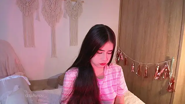 iriswest  online show from May 2026 02:05:02 AM