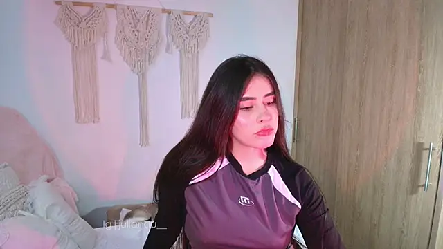 iriswest  online show from June 2026 01:28:02 AM