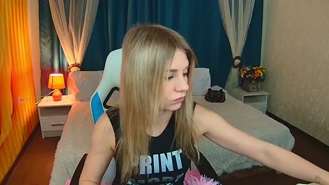 Marybarbia online show from February 2025 12:25:02 PM
