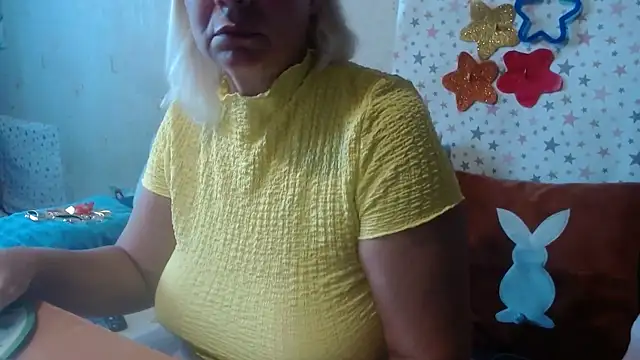 QueenLana online show from September 2025 07:30:02 AM