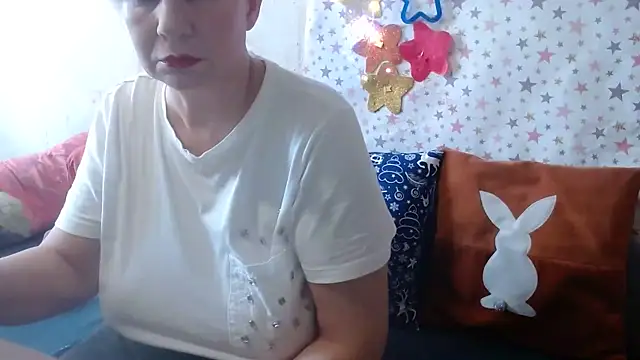 QueenLana online show from February 2026 11:42:02 AM