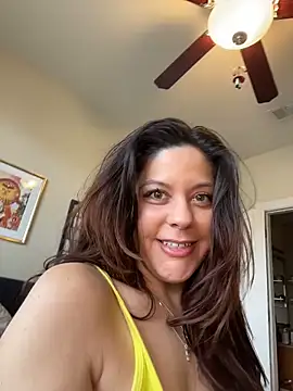 bellafreakyfun online show from March 2026 05:17:02 PM