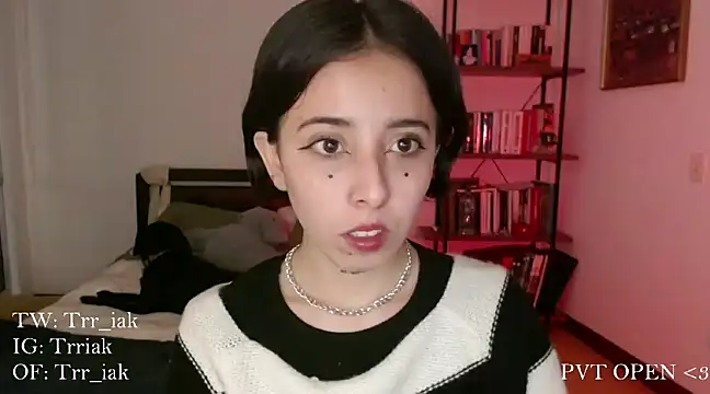 Snapshot of babyluna_8_8 chatting on January 2025 02:43:02 AM babyluna 8 8 online show from January 2025 02:43:02 AM