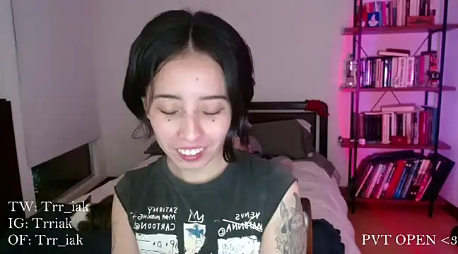 Snapshot of babyluna_8_8 chatting on January 2025 03:20:01 AM babyluna 8 8 online show from January 2025 03:20:01 AM