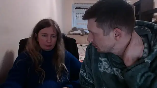 PeterAndJen online show from March 2025 06:34:01 PM