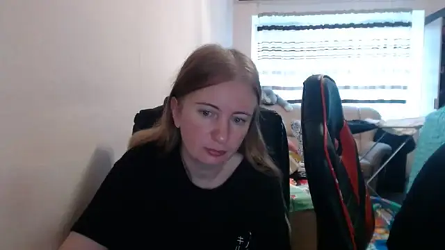 PeterAndJen online show from September 2025 06:40:01 AM