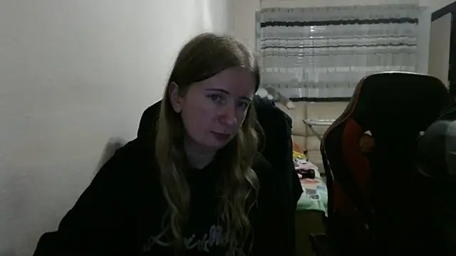 PeterAndJen online show from October 2025 08:19:02 PM