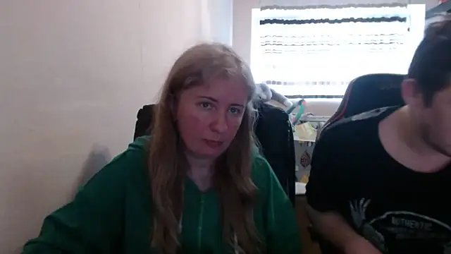 PeterAndJen online show from April 2026 07:07:02 PM